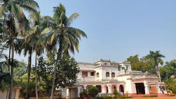 Uttarayan Complex