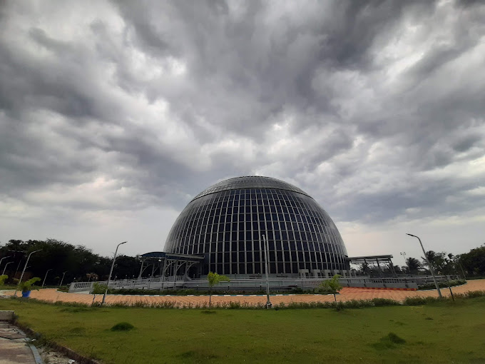 Solar dome eco park