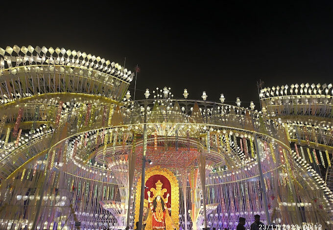Helapukur Sarbojanin Jagadhatri Puja Committee