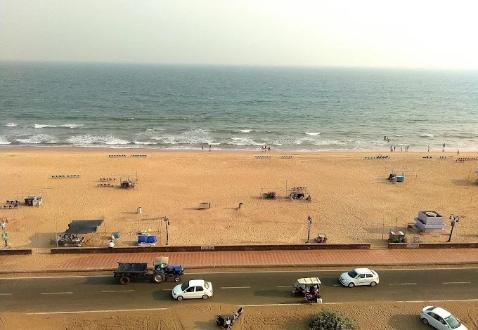 puri sea beach